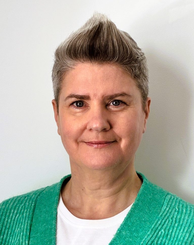 ff e34f3925502b9f5a1190ebfe3e3250d8 ff For  scaled 768x972