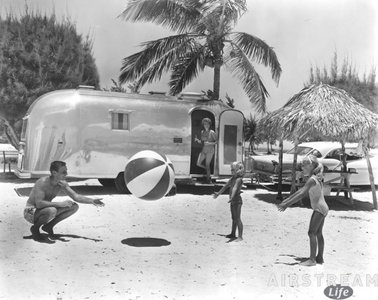 ff f1f95c14c132ff1e8dcb0f7a4e4a8913 ff Airstream caravan pic from sqsp Five 1 768x611