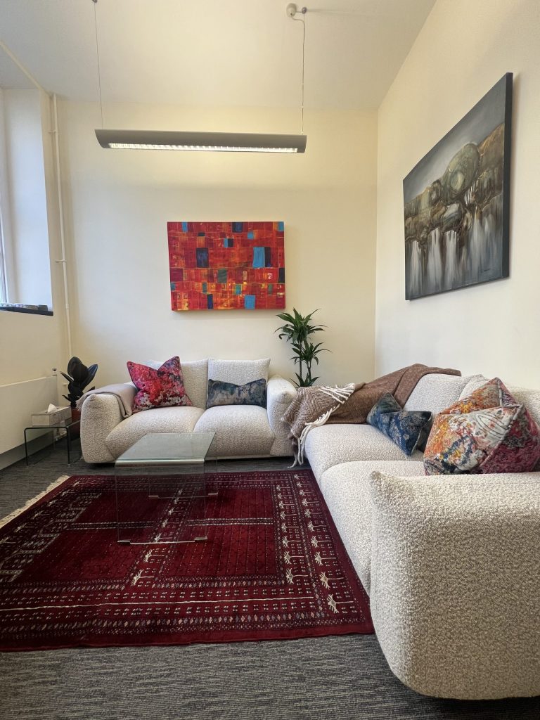 ff f905e8aed58dafb0f3817eeaa4cd9ed5 ff IMG 9689 scaled 768x1024