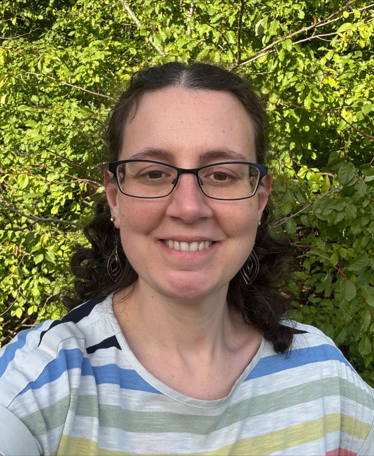 ff c28b1c6dad62e329c2841f45c971a139 ff Headshot 1 768x936