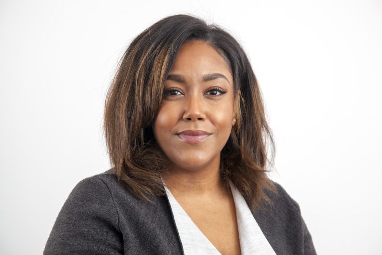 ff 2c5770d975443696203b98ab9cef2e09 ff GreyTop 1 768x512