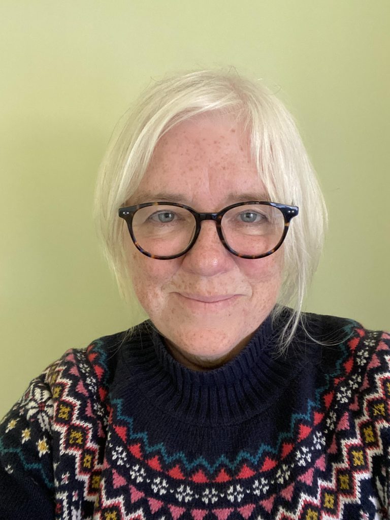 ff 6aa8479002dcbffdb64fc4dd72523bf6 ff phott scaled 768x1024