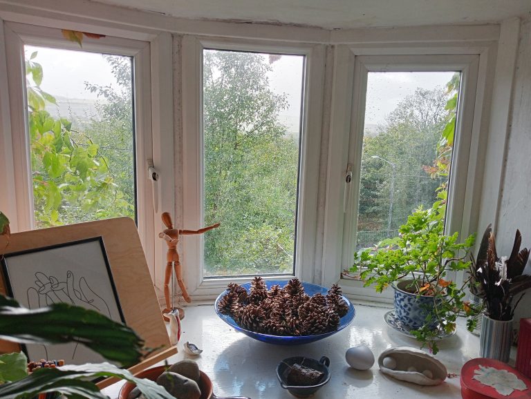 ff b9b5a44d14f1adc74aa1bea1b37f8237 ff Natural Materials 1 768x578