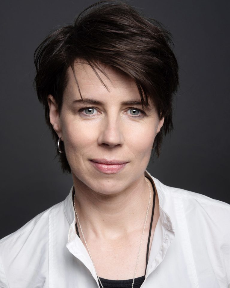 ff 8e09d5ba640de12e3d7647321af426a7 ff sarah 265 crop 1 scaled 768x960